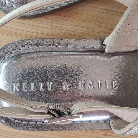 Kelly & Katie Silvya Metallic Crystal Thong Sandals Slingback Ankle Strap Size 8 - Picture 7 of 10